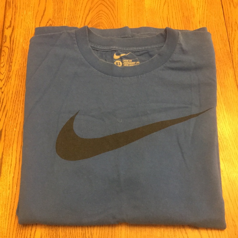 Men’s Nike T Shirt